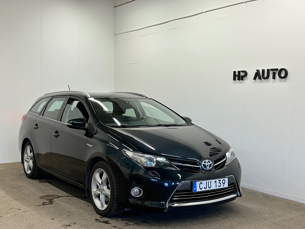 Toyota Auris Touring Sports Hybrid Executive B-Kamera V-hjul