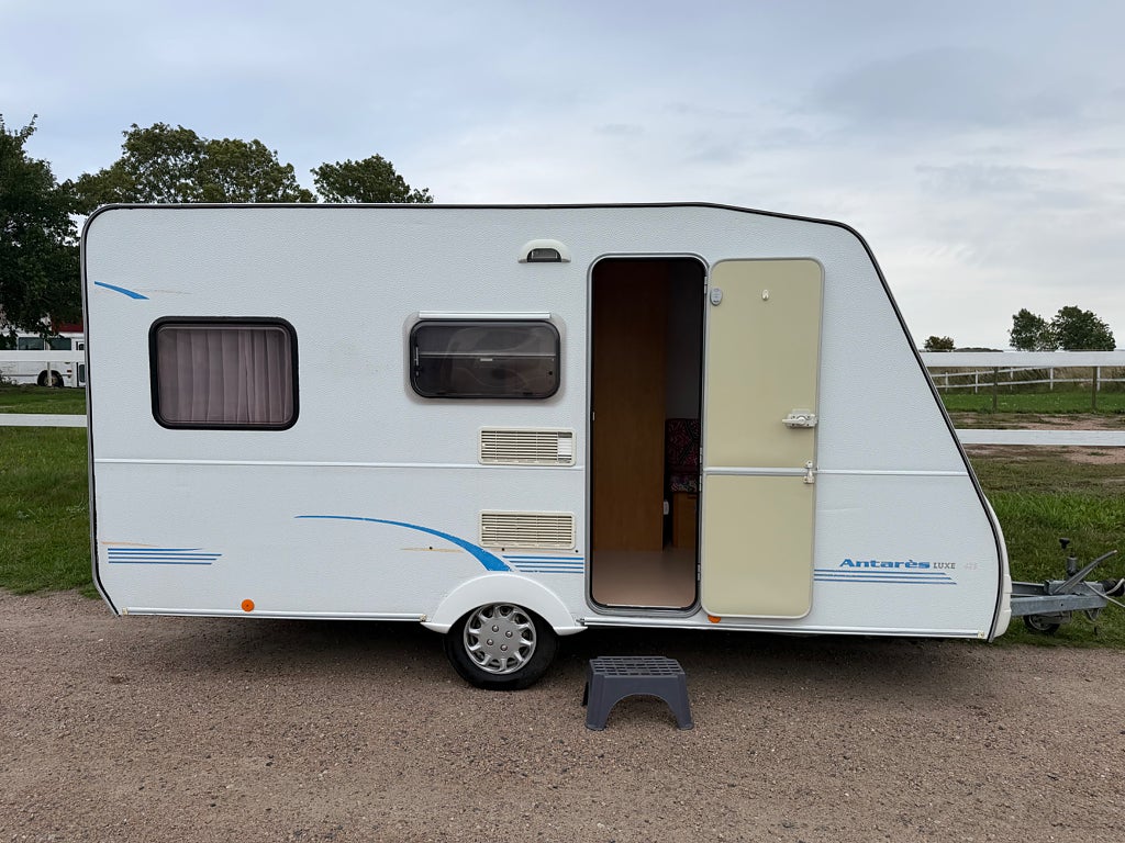 Caravelair Antares Luxe 425 