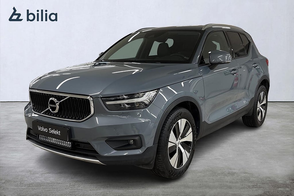 Volvo XC40 T4 AWD Momentum /Kamera/Läder/Blis/Nav