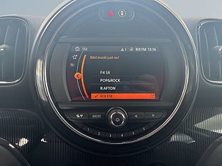 MINI Countryman Cooper SE PLUG-IN ALL4 HuD H/K-ljud Navi S&V-däck – bild 11