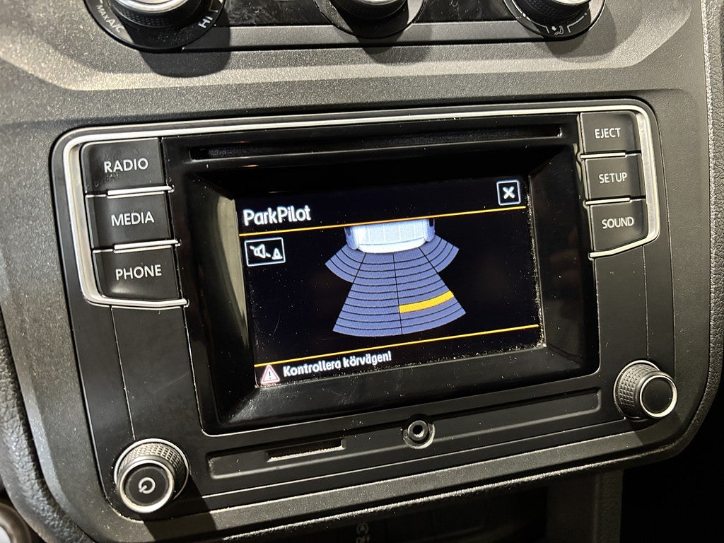 Volkswagen Caddy Maxi Van 2.0 TDI BlueMotion Drag Värmare Verkstadsinredning