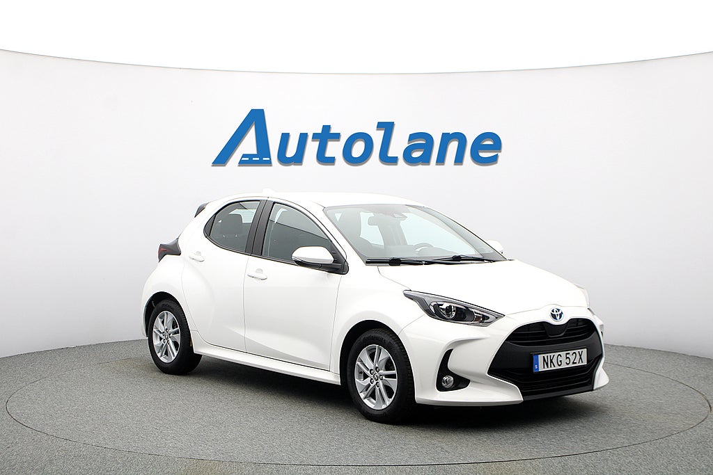 Toyota Yaris Hybrid CVT Active, Kamera, Carplay, Rattvärme 116hk