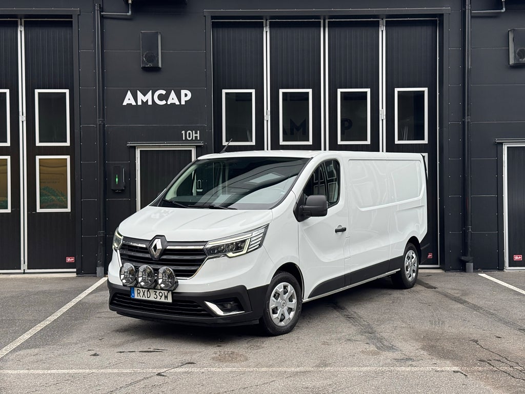 Renault Trafic 3.0t 2.0 dCi 130 | MOMS | Lång | Värmare | 1811 kr/mån