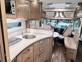 Husbil-integrerad Kabe TM IMPERIAL 910 T 27 av 38
