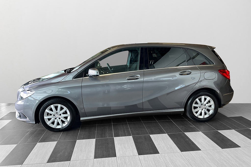 Mercedes-Benz B 2013 - miniatyr 4