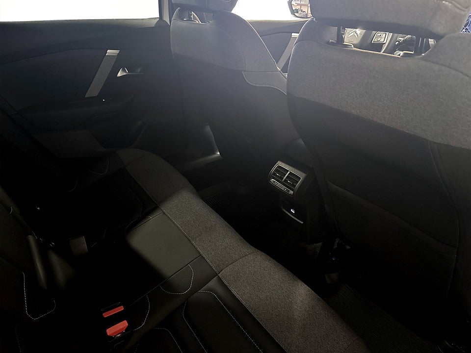 Bild på Citroën C4-X Shine 1.2 PT 130hk Aut B-KAMERA CARPLAY NAVI