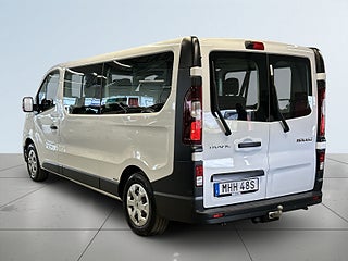 Renault Trafic Passenger L2 dCi 110 MOMSAD/Drag/Kamera/D-Värm/S&V-Däck – bild 5