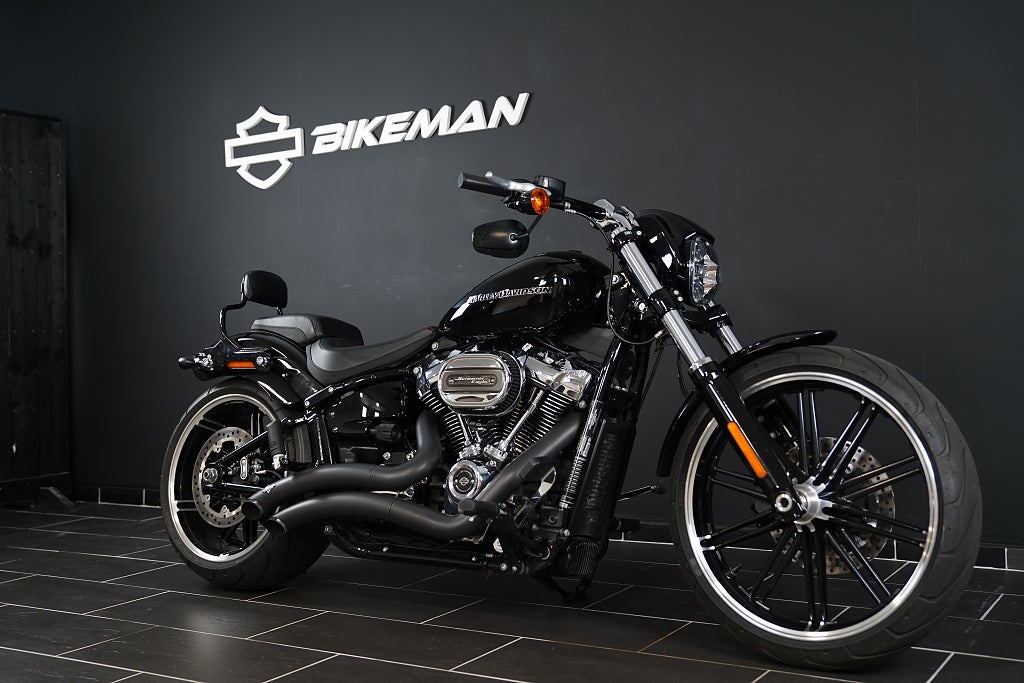 Harley-Davidson FXBRS Breakout 114" 