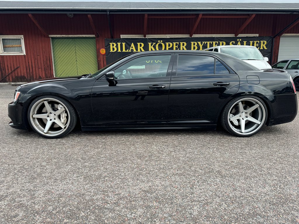 Chrysler 300C SRT-8 6.4 V8 HEMI