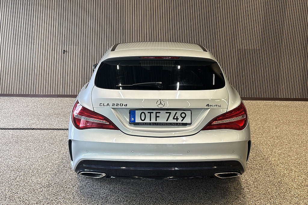 Mercedes-Benz CLA220 d
