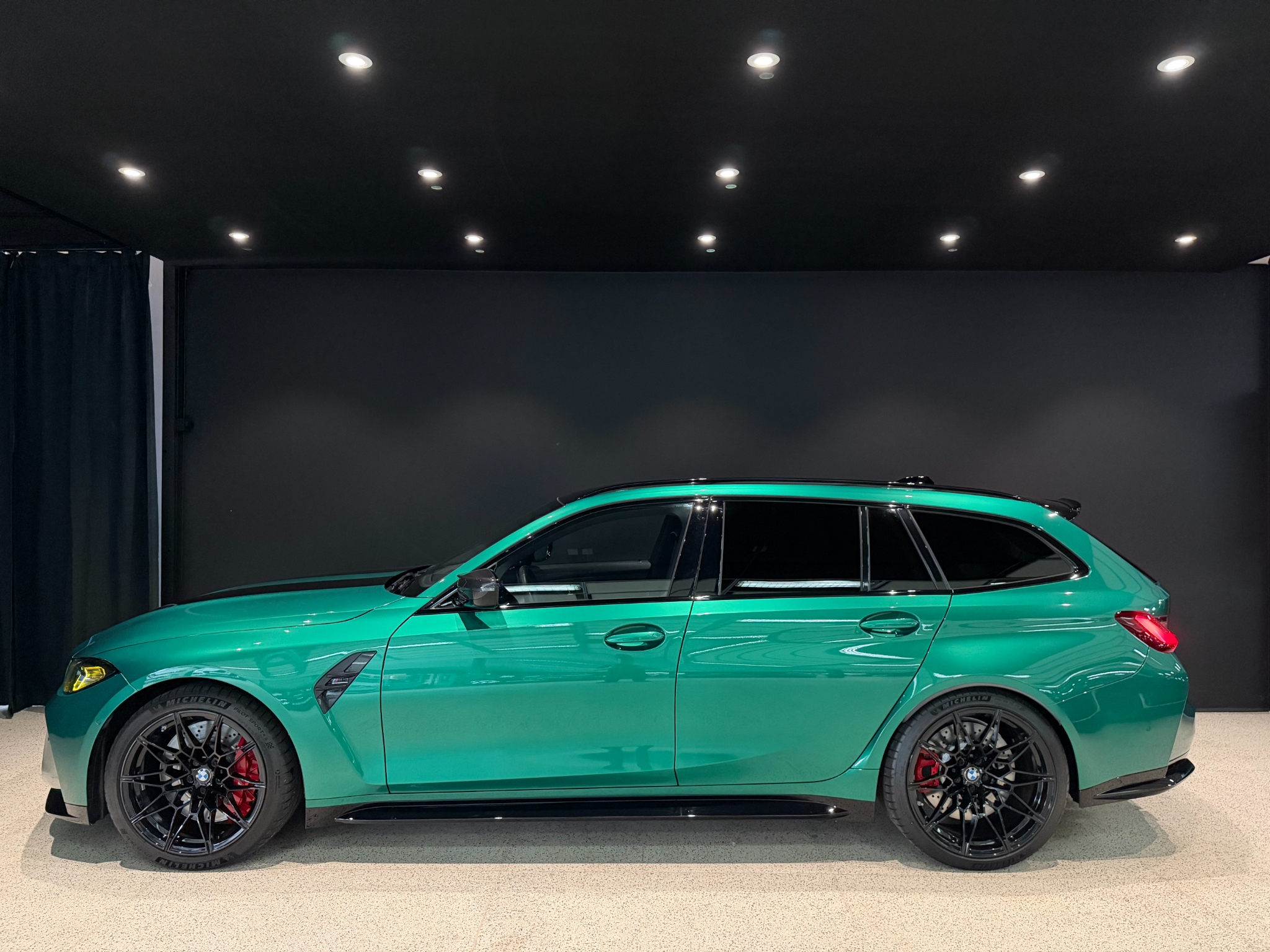BMW M3 Competition Touring Xdrive 2024, bild 3/46