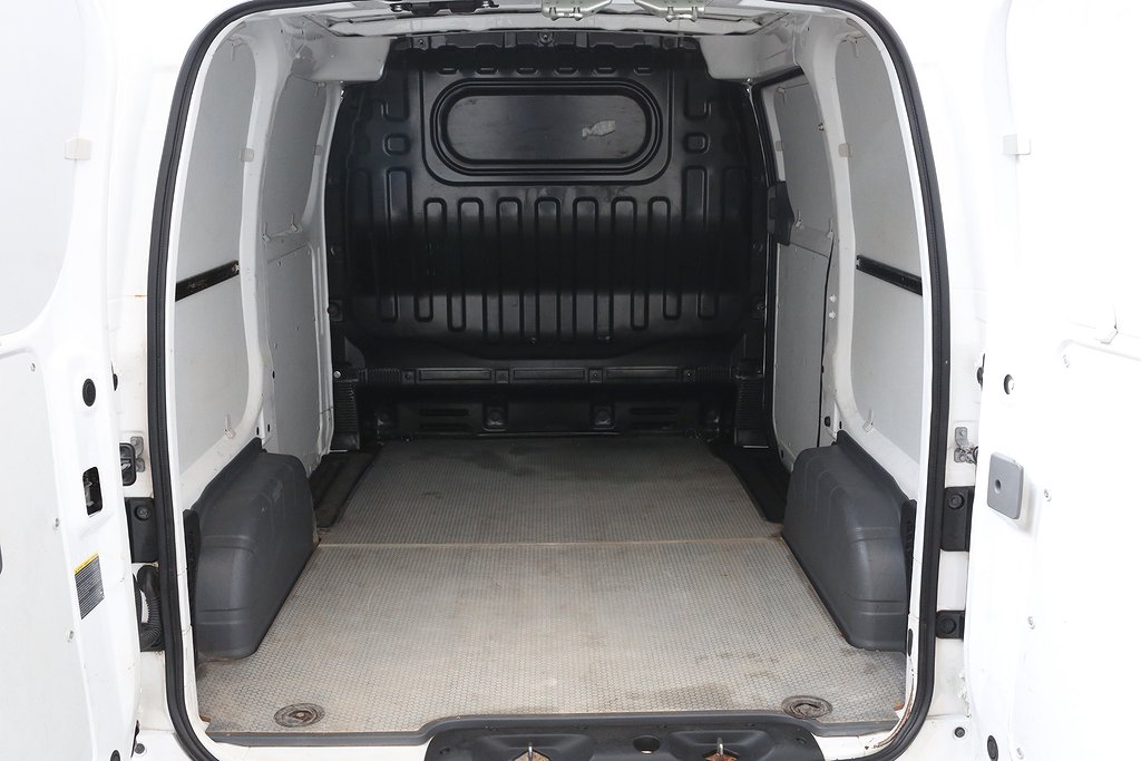 Nissan NV200 Van 1,5 dCi 110hk Skåp Kamera Leasbar 2018