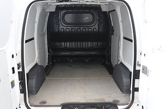 Transportbil - Skåp Nissan NV200 8 av 14