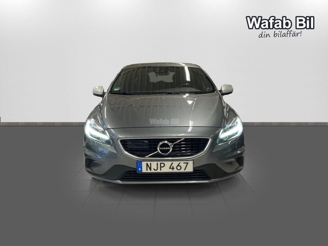 Volvo V40 D3 GEARTRONIC R-DESIGN 2017, bild 2/68
