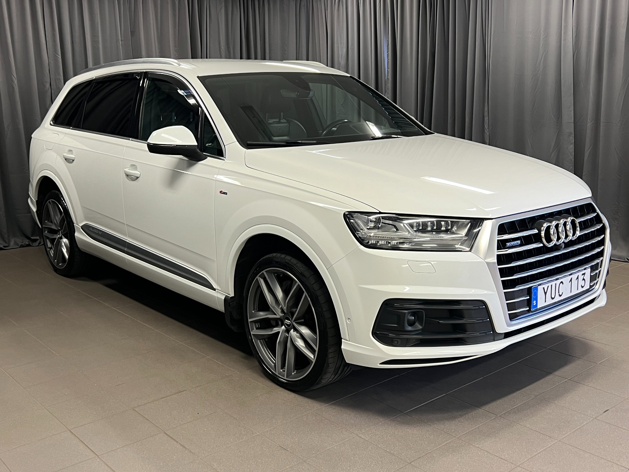 Audi Q7 2019, bild 4/49