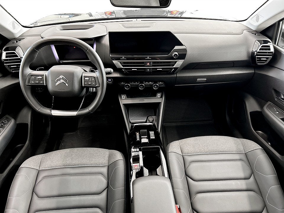 Bild på Citroën C4 Shine 1.2 PT 130hk Aut - 360-KAMERA, CARPLAY
