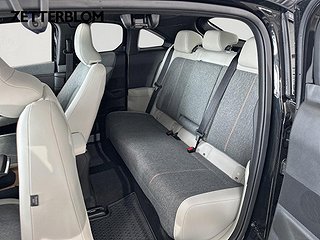 SUV Mazda MX-30 8 av 17