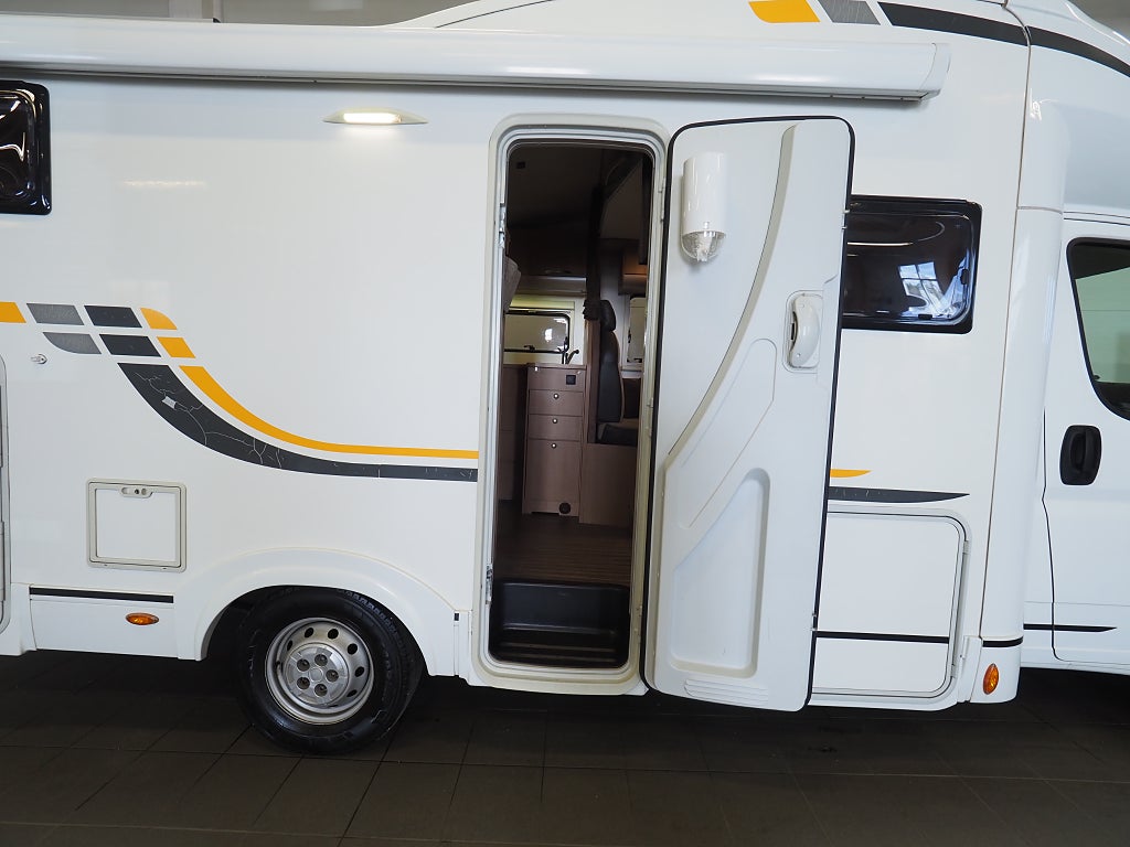 Sun Living Lido M 46 SP | Markis | Taksäng | Tvärbädd 131hk