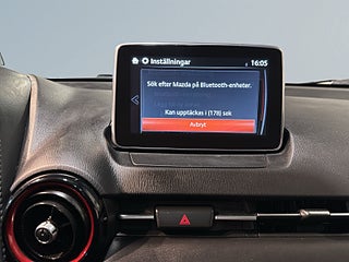 Mazda CX-3 2.0 Optimum AWD BOSE Kamera HuD GPS Skinn Webasto SoV – bild 15