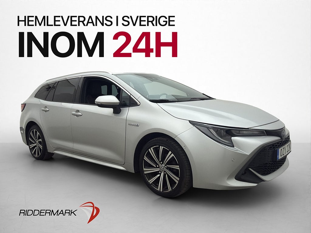 Toyota Corolla Hybrid e-CVT 122hk Cockpit B-Kamera Drag