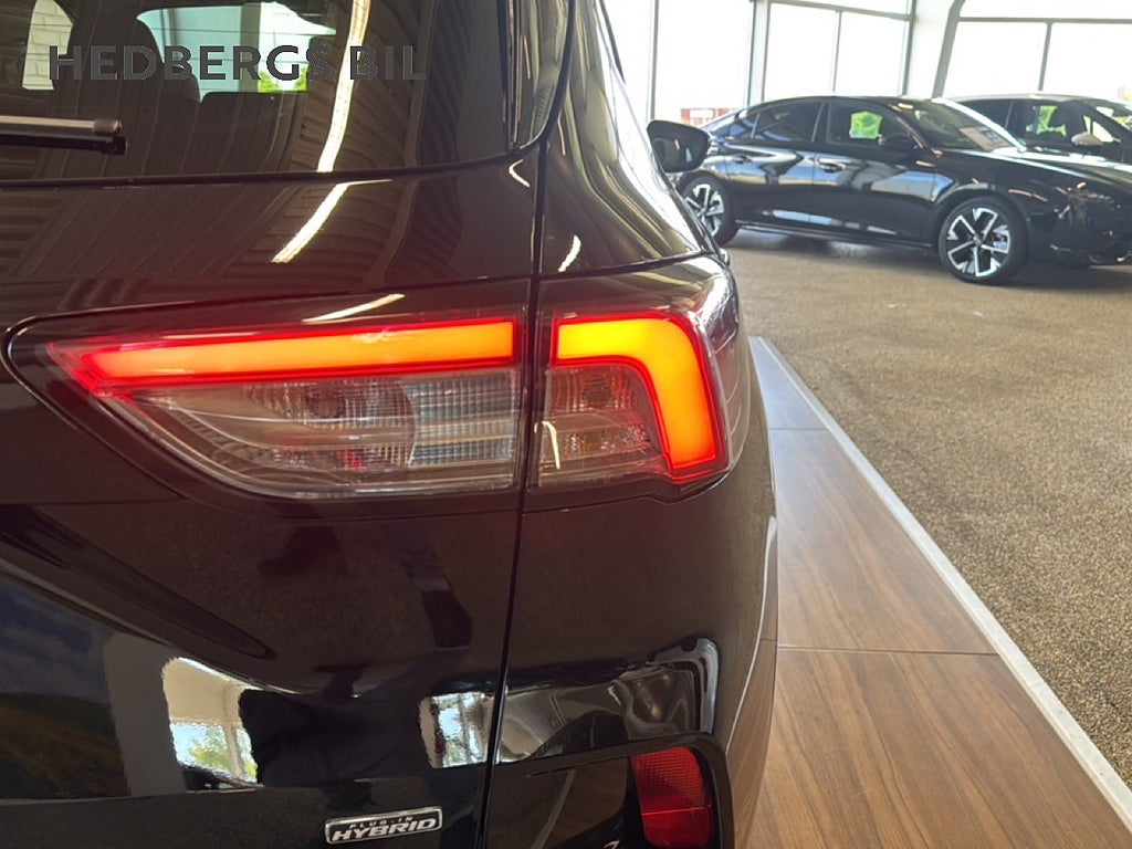 Ford Kuga Plug-In Hybrid Automat ST-Line  thumbnail
