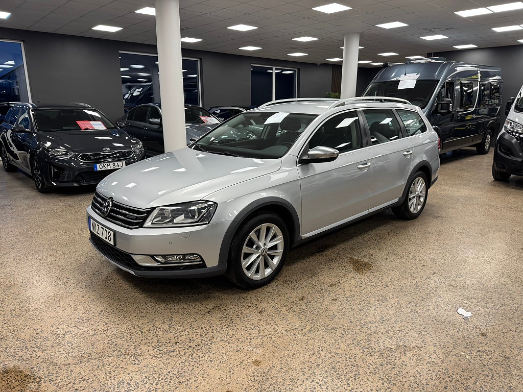 Volkswagen Passat Alltrack 2.0 TDI BMT 4Motion / Kamera / Drag / Värmare