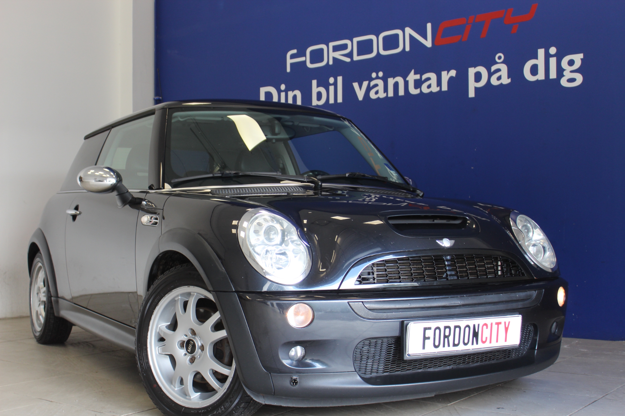 MINI Cooper S 170hk NYBESIKTIGAD 2007, bild 2/40