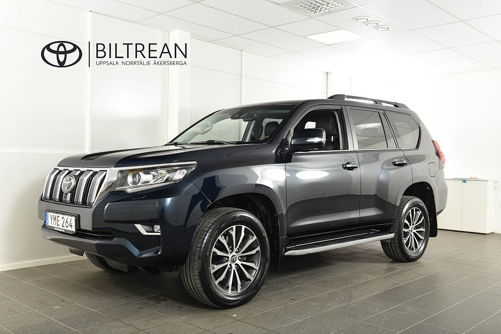 Toyota Land Cruiser 2.8 D 4WD Premium Drag Värmare Vinterhjul