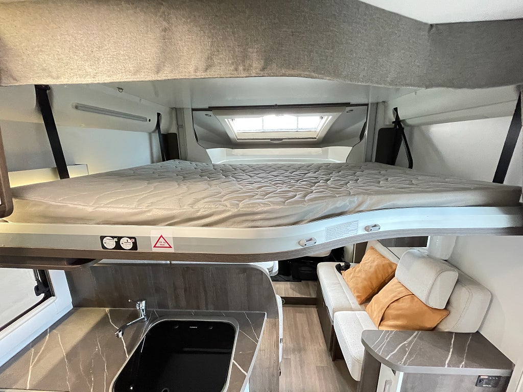Benimar Tessoro 463 / B-körkort / Taksäng / Solcell / 165hk /  - Benimar