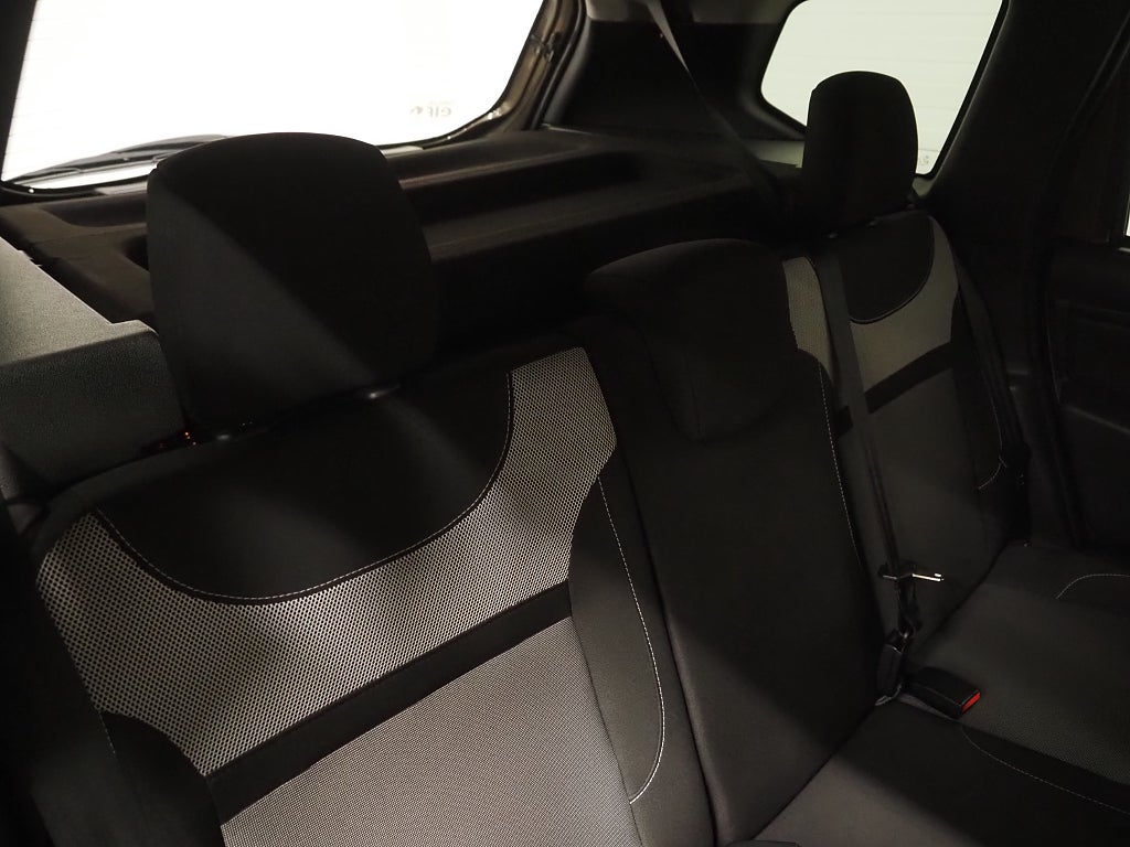 Dacia Duster 1.5 dCi Automat Black Shadow Kamera Navi PDC 2017