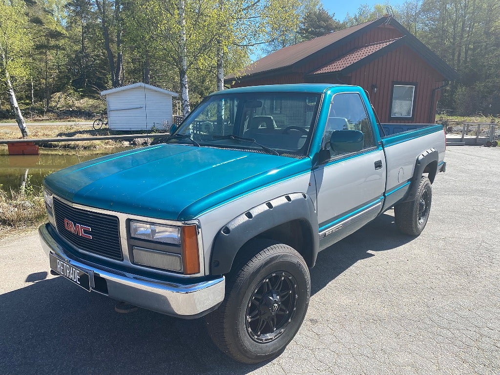 GMC Sierra K2500 