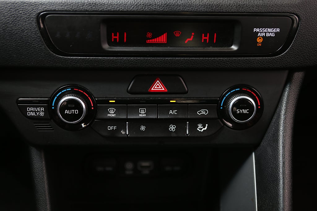 Kia Niro P-HEV 141hk Advance Aut Extraljusramp Motorv 2019