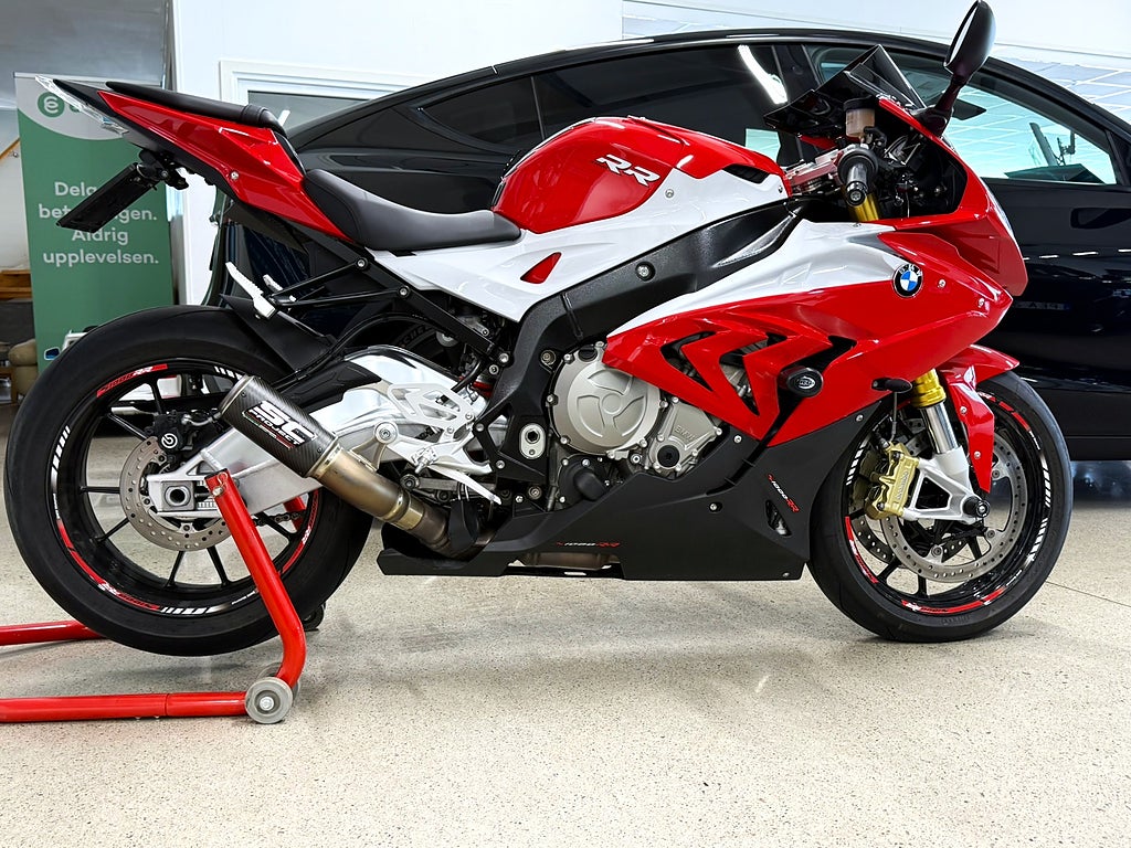 BMW Motorrad S 1000 RR Racing Red, 1 605 mil | SC Project | Nybes