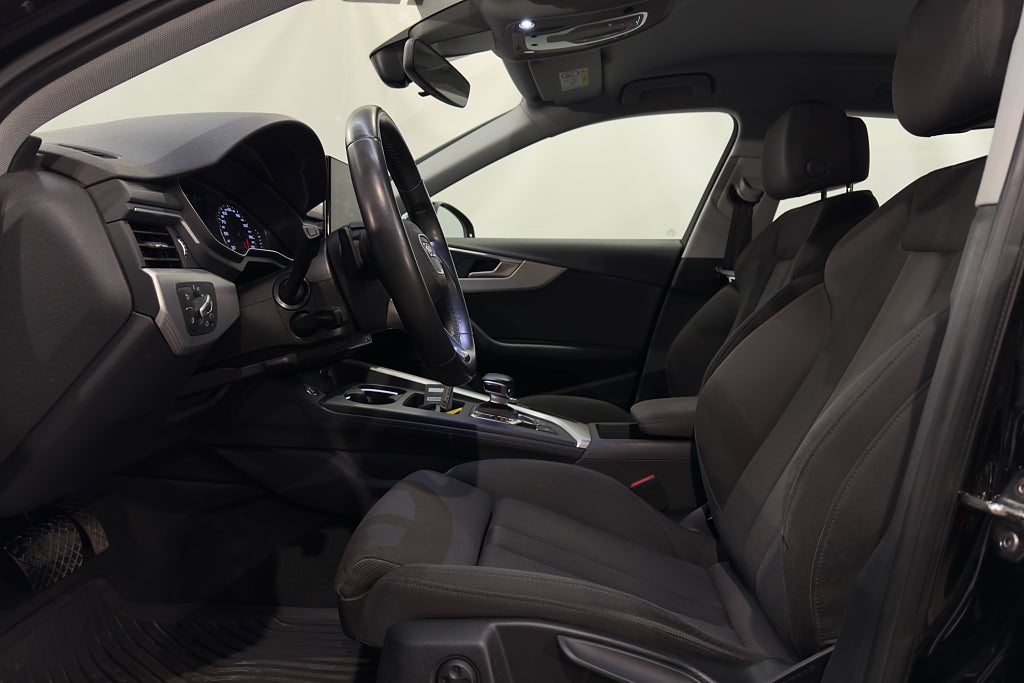 Audi A4 2023 - miniatyr 8