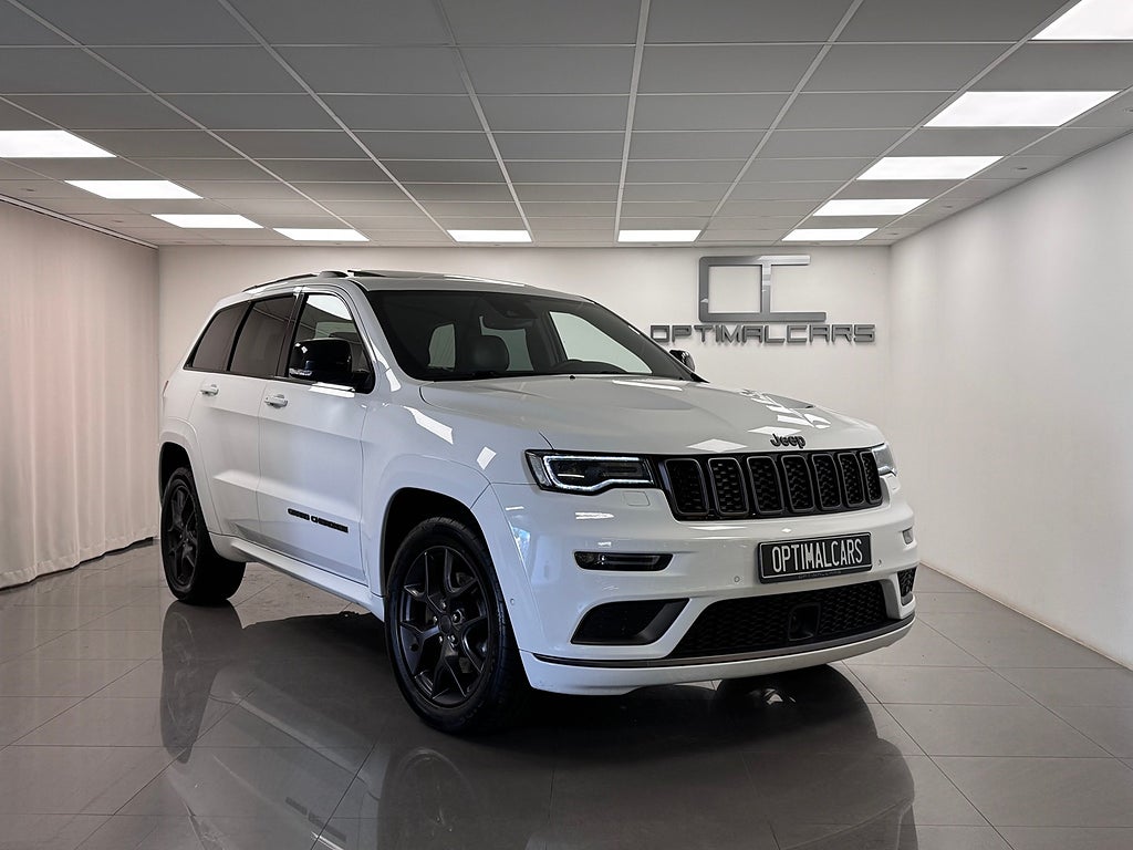 Jeep Grand Cherokee  3.0 V6 CRD Läder Taklucka Sport-Pkt Svensksåld