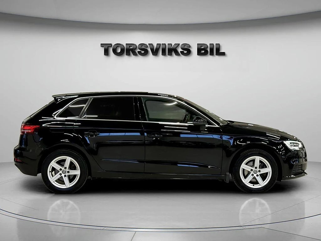 Audi A3 Sportback 1.0 TFSI S Tronic Comfort 1 Ägare - miniatyr 6