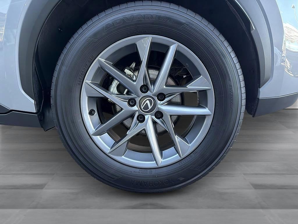 Lexus LBX 2025 - miniatyr 11