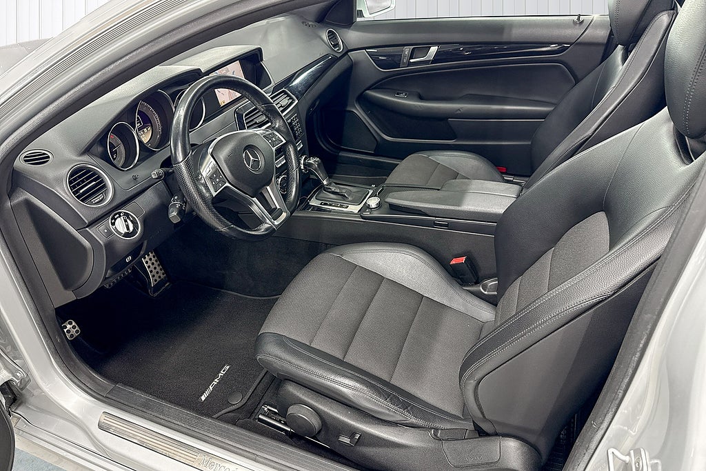 Mercedes-Benz C 2012