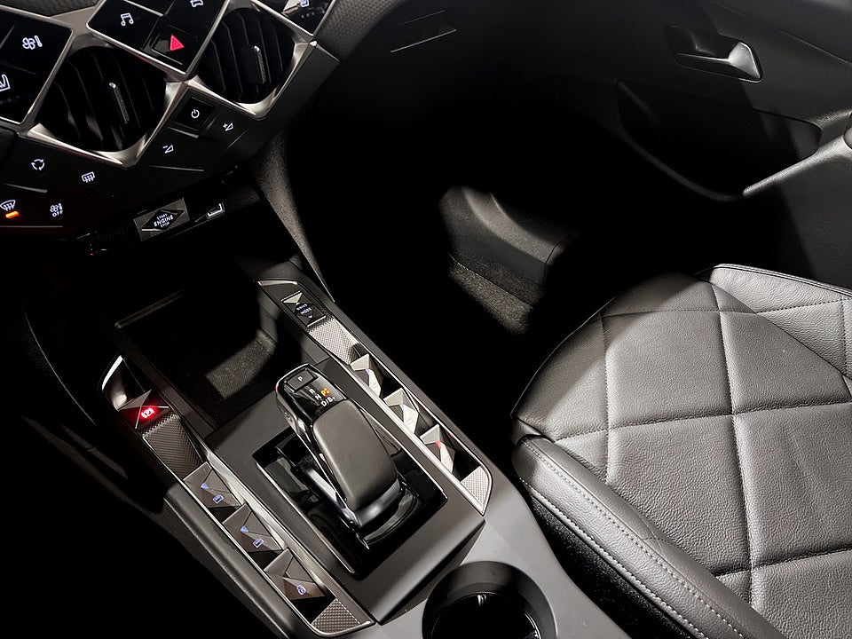 Bild på DS 3 E-Tense Exclusive 50kWh 156hk Aut - B-KAMERA, CARPLAY