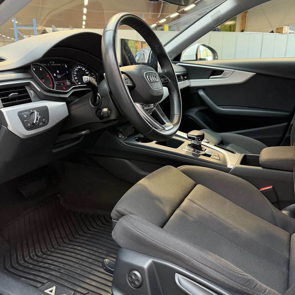 Audi A4 Allroad Q 40 TDI Aut B&O Adpt.Farthållare Dragrok Navi Värmar