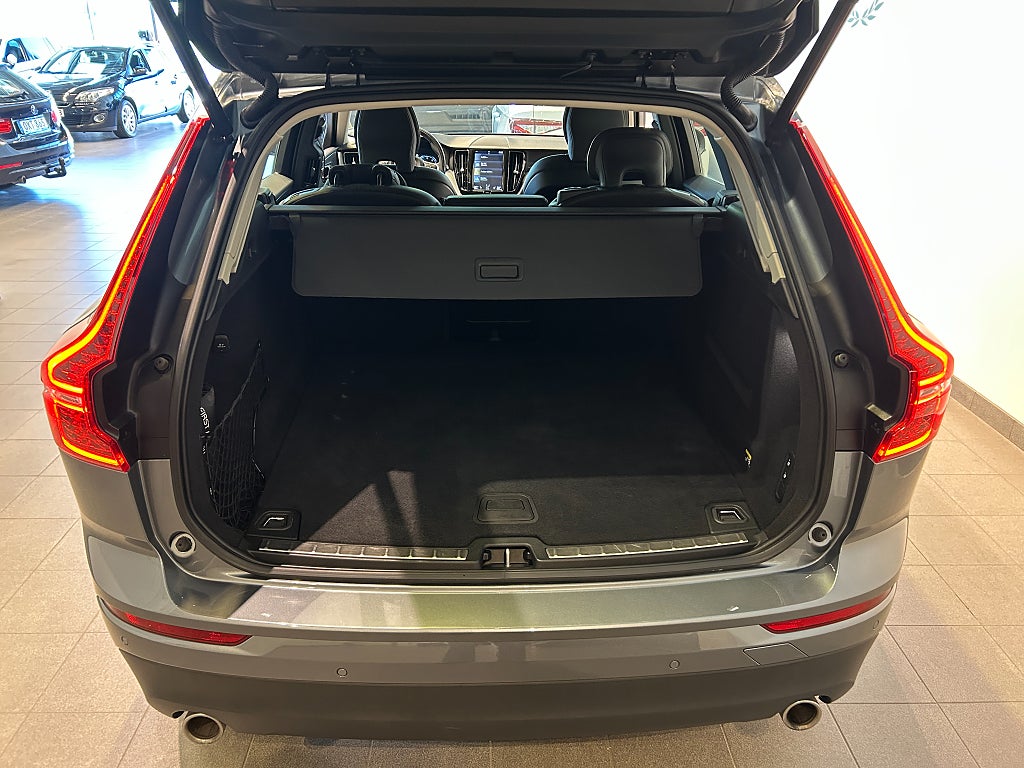 Volvo XC60 2019 - miniatyr 9