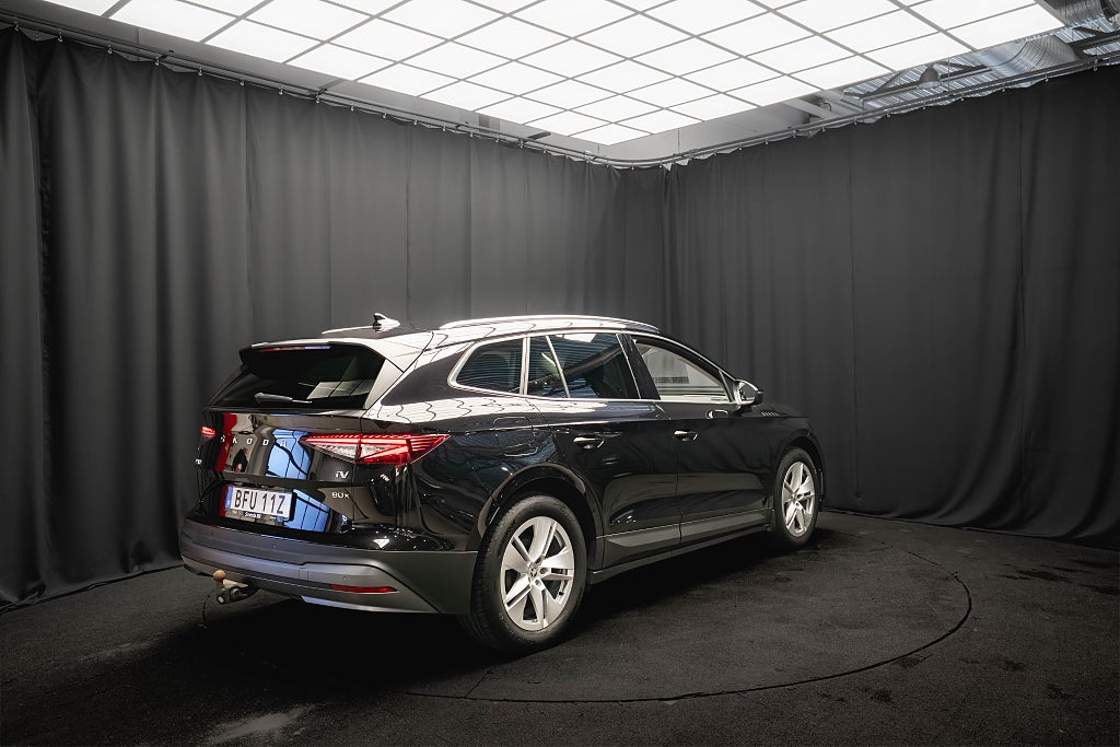 Skoda Enyaq iV 80x DRAG 360° HUD ELSTOL MINNE 1-ÄGARE MOMS 265hk