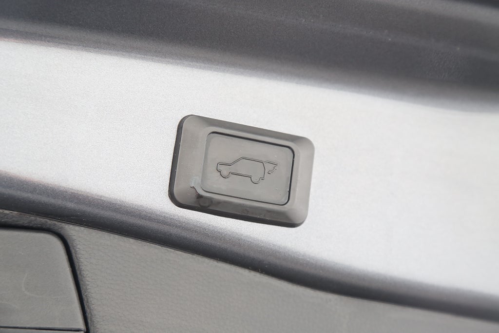 Toyota RAV4 2,5 Hybrid AWD-i E-CVT Style I JBL I Drag I Leasbar 2021