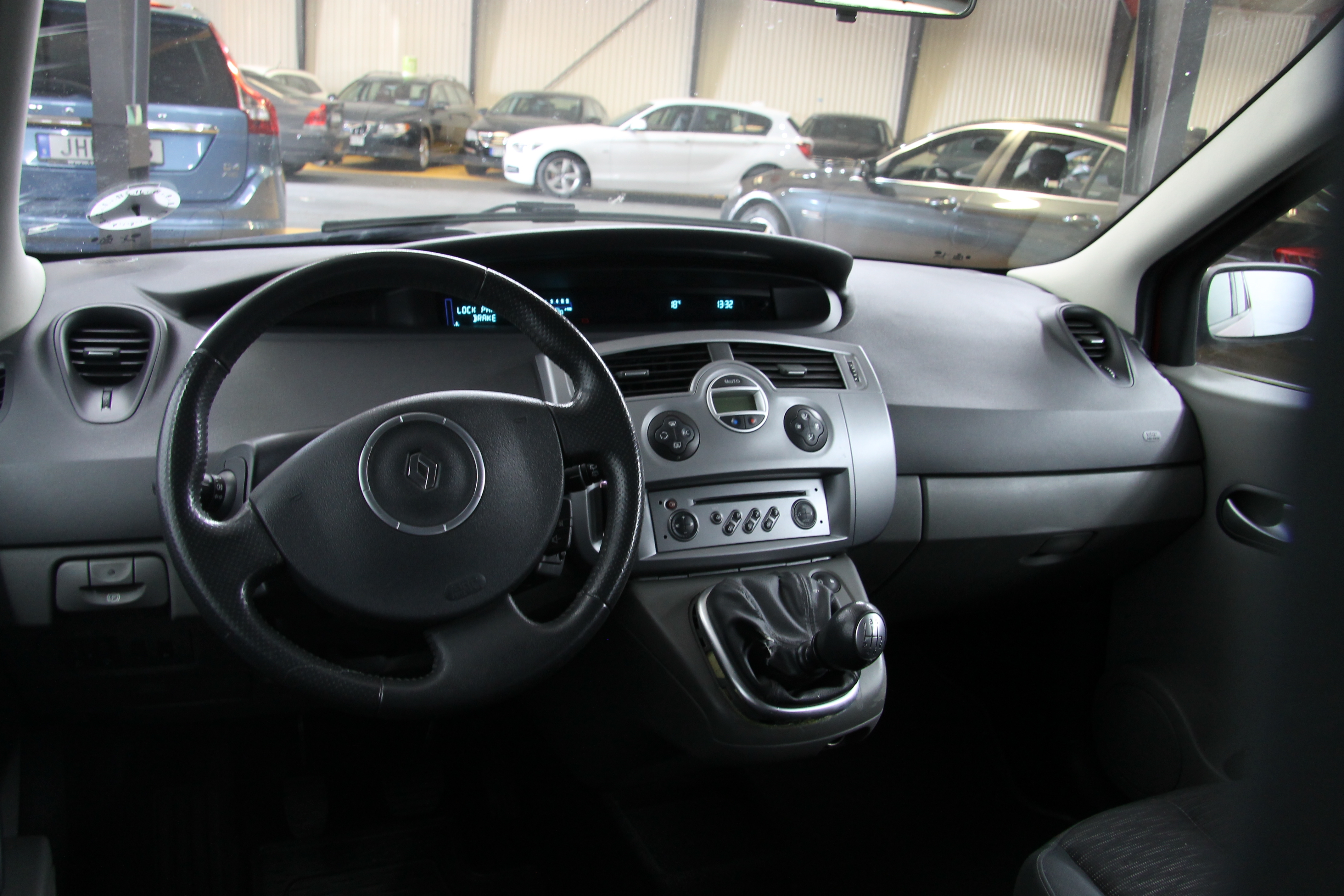 Renault Grand Scenic 2009, bild 6/35