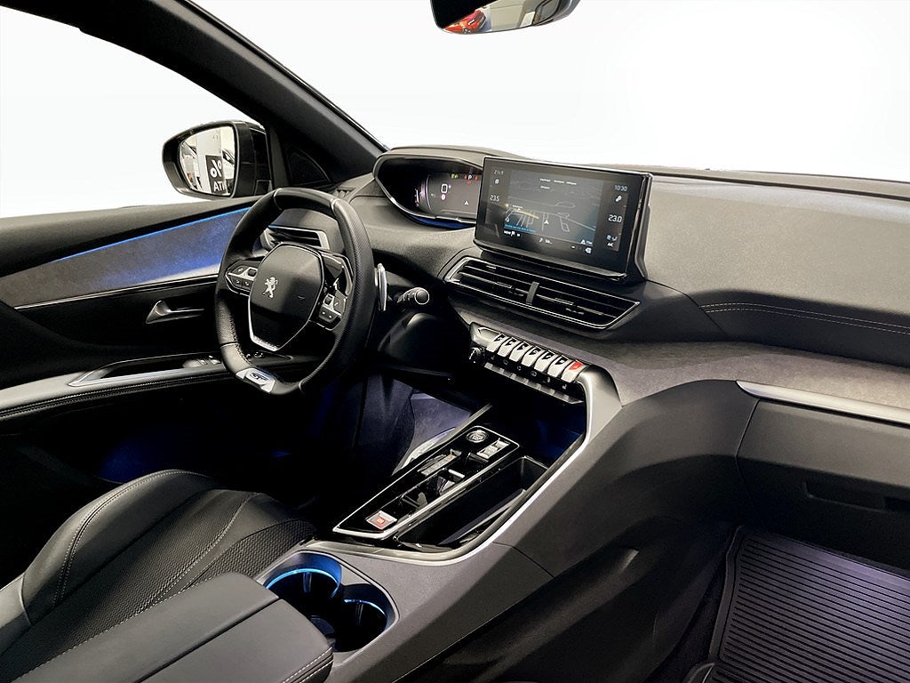 Bild på Peugeot 3008 GT 1.2 PT 130hk Aut - B-KAMERA, CARPLAY