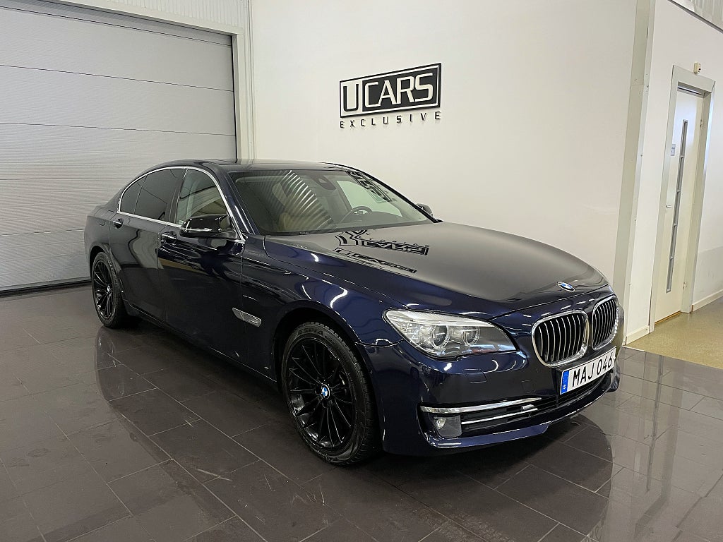 BMW 730 d xDrive / Taklucka / Softclose / Head-up / 360° / Ny-serv