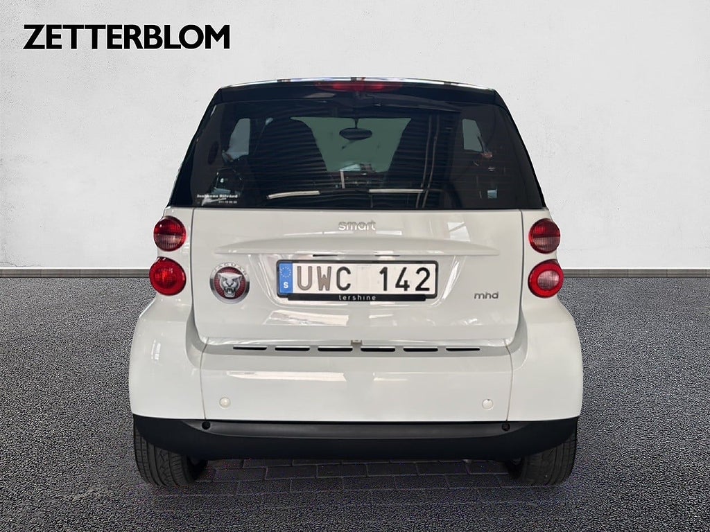 Halvkombi Smart fortwo 4 av 14
