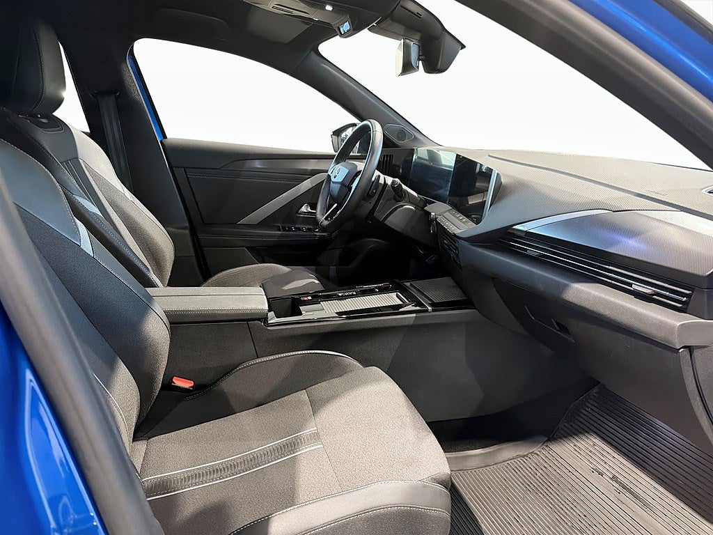 Bild på Opel Astra ST GS 1.2 PT 130hk Aut - 360-KAMERA, CARPLAY