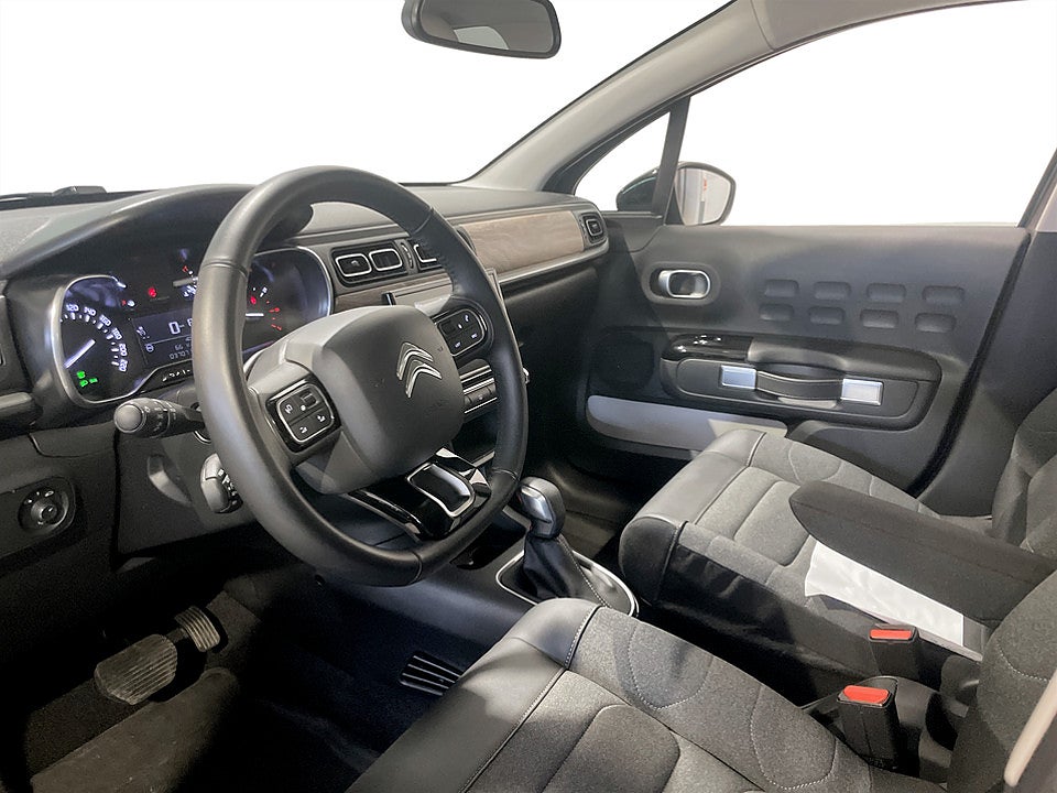 Bild på Citroën C3 Shine 1.2 PT 110hk Aut CARPLAY FARTHÅLLARE