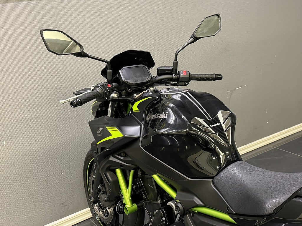 Kawasaki Ninja Z650 | ABS | FULLSERVAD | FR. 701KR / MÅNAD